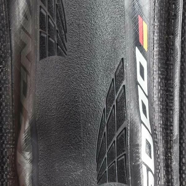 Pneu CONTINENTAL GRAND PRIX 5000 700x23c Souple 2 Pneu CONTINENTAL GRAND PRIX 5000 700x23c Souple – Image 2