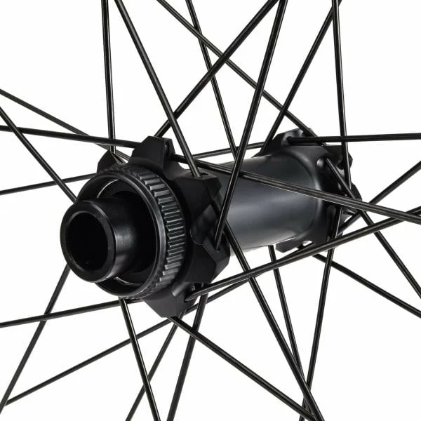 Paire De Roues DT SWISS E 1900 SPLINE 30 Mm 29” Axe Av. 15×110 Mm – Ar. 12×148 Mm Boost 2 Paire De Roues DT SWISS E 1900 SPLINE 30 Mm 29” Axe Av. 15×110 Mm – Ar. 12×148 Mm Boost – Image 2